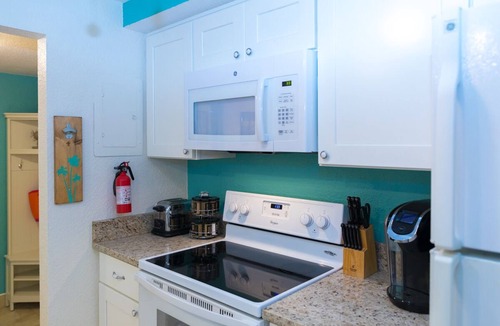 Williams Town Condo | Stunning Oceanfront Condo at Coral Beach unit 1107