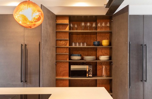 Angel House | Stunning townhouse with large roof terrace