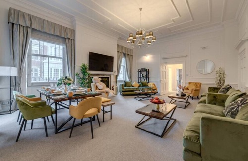 Marylebone Apartment | Stylish 3 Bedroom Luxury Apartment in Harley St.