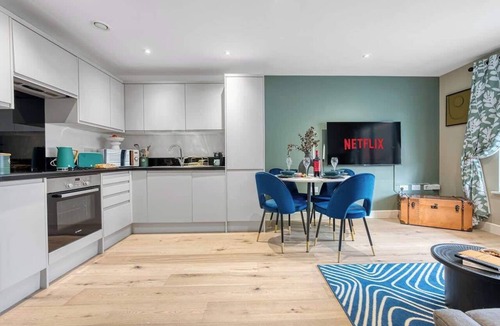 Ocean Village Apartment | Stylish & Chic 1-BR Cosy Flat, City Centre Living