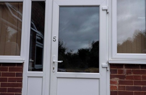 Wolverhampton Apartment | Stylish Flat in Wolverhampton | Long & Short Stays