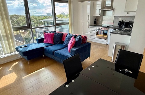 Bedford Apartment | Stylish Heron Apartment