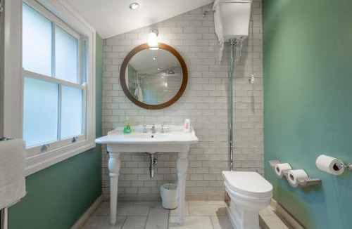 Cambridge House | Stylish Victorian Home Nr Cambridge Station