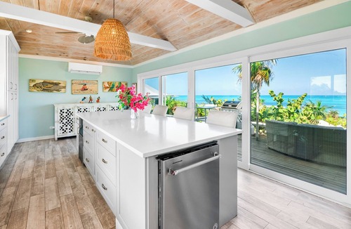 William's Town Villa | Sugar Beach Villa, - sprawling estate with hot tub, pool, & private cottages
