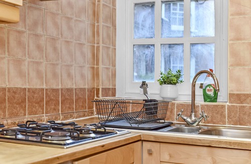 St. Johns Wood Apartment | Suites by Rehoboth ★ Lord's ★ St John's Wood