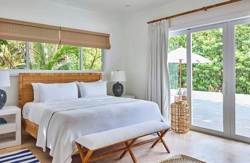 Governor's Harbour Villa | Sun-Drenched Villa with Veranda, Terrace Pool, Sea Breeze & Garden Walk Access