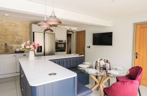 Southam House | SUNCROFT, pet friendly, character holiday cottage in Prestbury