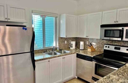 North Bimini Condo | Sunset Retreat Bimini Bay Garden View 2 Bed Condo