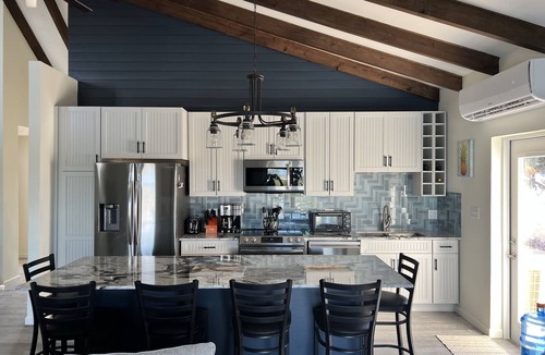 William's Town Villa | Sunset Villa - Exuma Bahamas with Private Heated Pool!, Vacation Villa Moments with Private Heated P.