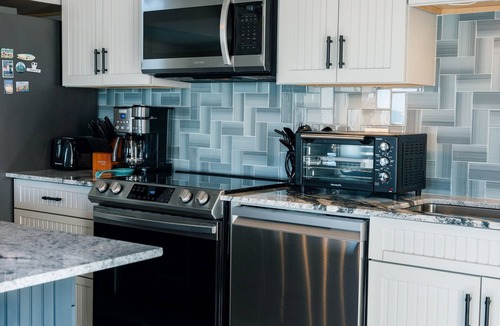 William's Town Villa | Sunset Villa - Exuma Bahamas with Private Heated Pool!, Vacation Villa Moments with Private Heated P.