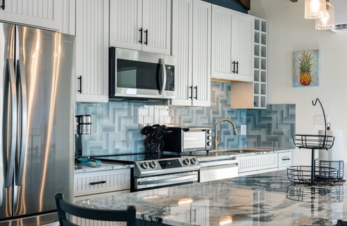 William's Town Villa | Sunset Villa - Exuma Bahamas with Private Heated Pool!, Vacation Villa Moments with Private Heated P.