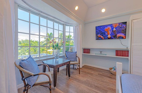 Gambier Apartment | Sunshine Cottage at Viking Hill Resort
