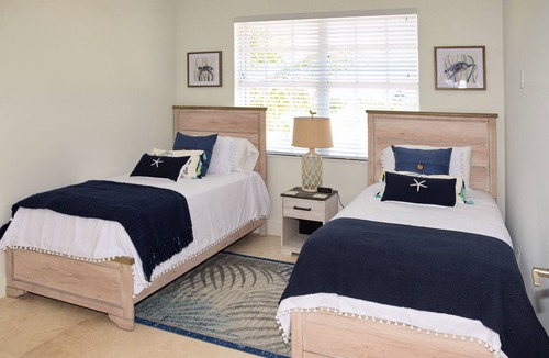 Treasure Cay Resort | Super Decor & more on the Beach