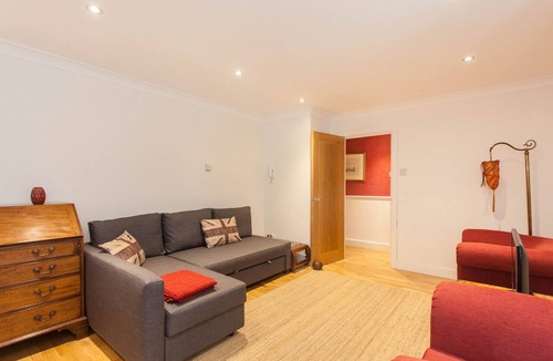 Queenhithe Apartment | SUPERIOR 2 BEDROOM 2 BATH APARTMENT free Wifi ST PAUL'S lux condo Zone1 Sleeps 6