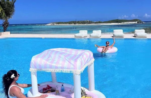 Long Island Villa | Superior Blue Horizon Oceanview Villa 4