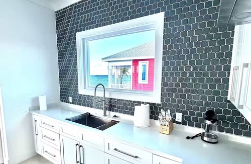 Long Island Villa | Superior Seabreeze Oceanview Villa 1