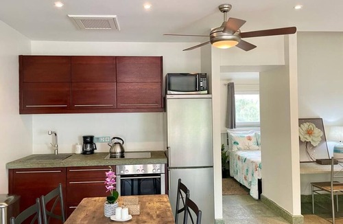 Paradise Island Apartment | Tangerine Sunsets Milan