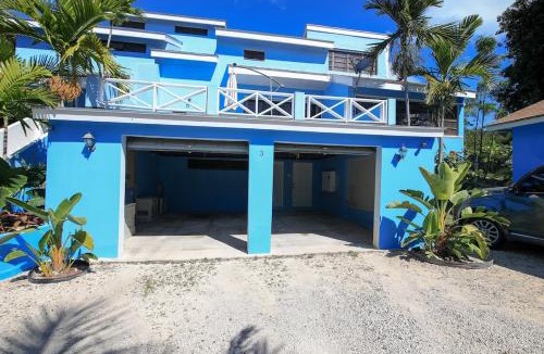 Nassau House | Tangerine Sunsets Jumbay Haven 2