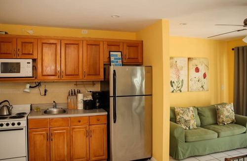 Paradise Island Apartment | Tangerine Sunsets Paradise Beach Villa