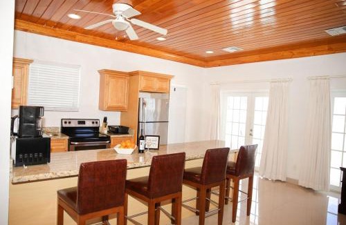 Nassau House | Tangerine Sunsets Satsuma One