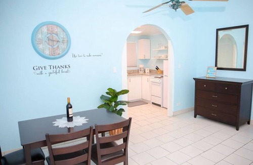 Paradise Island Apartment | Tangerine Sunsets Seville