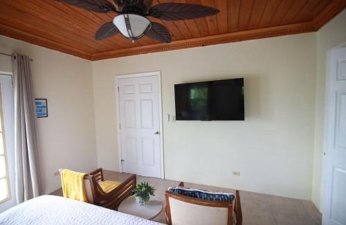Nassau House | Tangerine Sunsets Tuscany Cottage