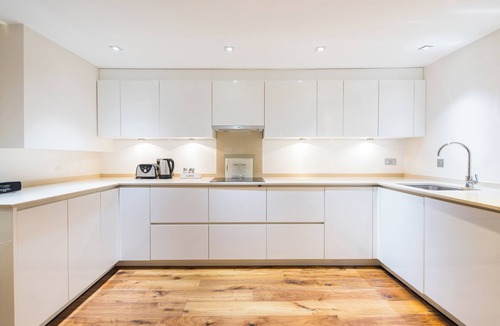 St. Pancras Apartment | Tavistock Place Apartments