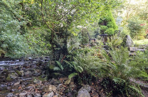 Sticklepath Cottage | Taw River View