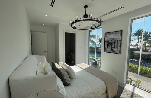 Nassau Condo | The Barefoot Condo