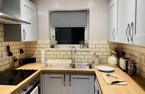 Hopton House | The Beach House, Suffolk Coast, Beach access from site & covered heated pool