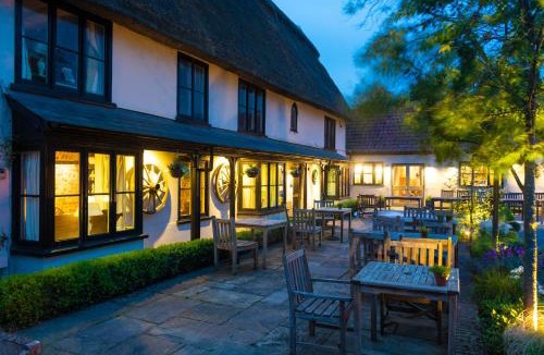 Balsham Hotel | The Black Bull Inn