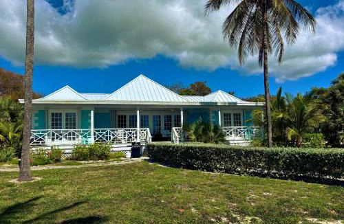Freeport Villa | The Blue Inn Family Vacation Rental