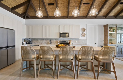 Farmer's Hill Villa | The Breakwater- HEATED POOL with Swim Up Bar on Sandy, Secluded Beach!