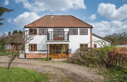 Irstead Apartment | The Carpenters Shop | Winterton Cottages