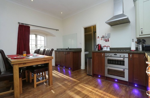 Manston House | The Chapel. A large grade 2 listed property, perfect for families and groups.