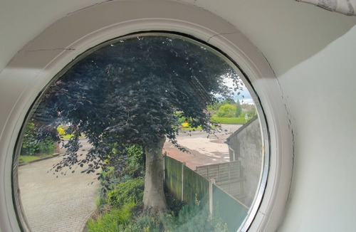 Newcastle-Under-Lyme House | THE COACH HOUSE, pet friendly, with a garden in Baldwin's Gate