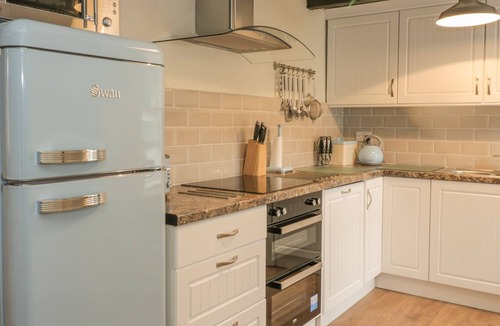Duns Cottage | THE COTTAGE, POLWARTH CROFTS, pet friendly, with open fire in Duns