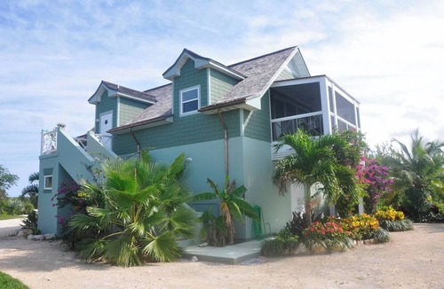 Morris Settlement Apartment | The Crab House On Sunset Beach with Mooring