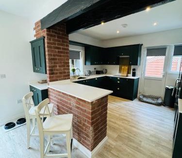 Great Yarmouth House | The Crescent