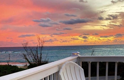 Green Turtle Cay Cottage | The Domino offers guests three levels of elevated, private and spacious living!
