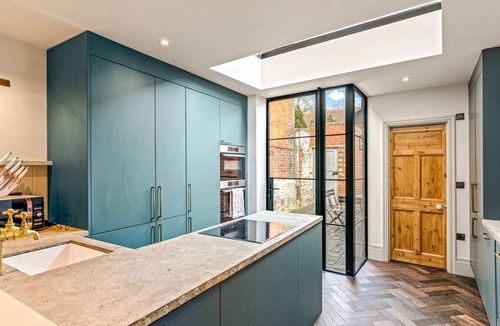 Henley-on-Thames House | The Emerald - Central Henley, 2 Bedroom House