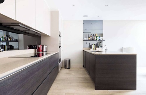 Hampstead Apartment | The English Gentleman, Hampstead Heath - by Out of Office Lifestyle