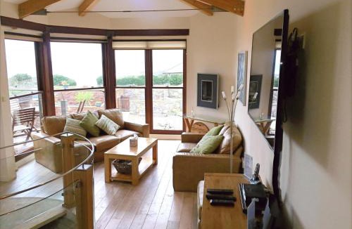 Portwrinkle House | The Fish Cellars - Luxury Holiday Cottage