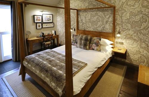 Toddington Hotel | The George