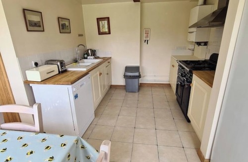 Offham House | The Granary - Countryside Haven