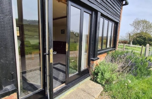 Offham House | The Granary - Countryside Haven