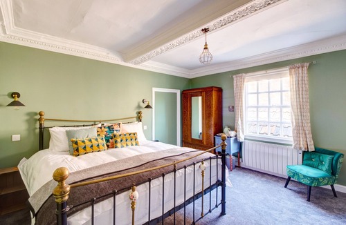 Devizes Bed & Breakfast | The Green Parrot