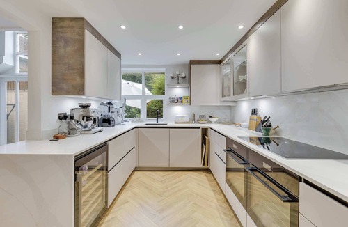 Frognal and Fitzjohns House | The Hampstead Heights