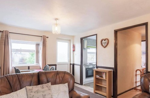 Forsbrook House | The Hereford - with pool table, play barn & more!