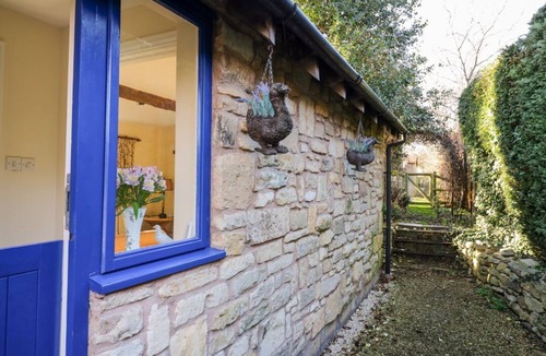 Eckington House | THE HIDEAWAY, romantic, in Eckington
